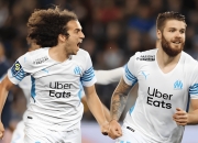 开云官网-包含顶级球星迎战精彩比赛，球迷尽情奔放的词条