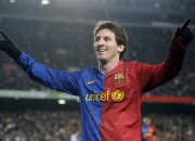 开云体育直播-雷恩硬仗突围，拉亚领军力克曼联，一场定义赛季的胜利