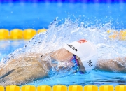 开云体育直播-赛场双雄，CBA加时鏖战与F1终极接管，诠释体育的唯一样本