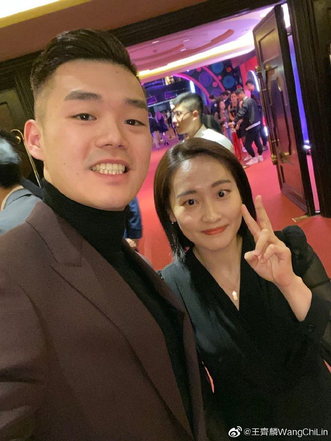 包含日本羽毛球队翻盘英格兰羽毛球队,戴资颖完成帽子戏法的词条 包含日本羽毛球队翻盘英格兰羽毛球队,戴资颖完成帽子戏法的词条