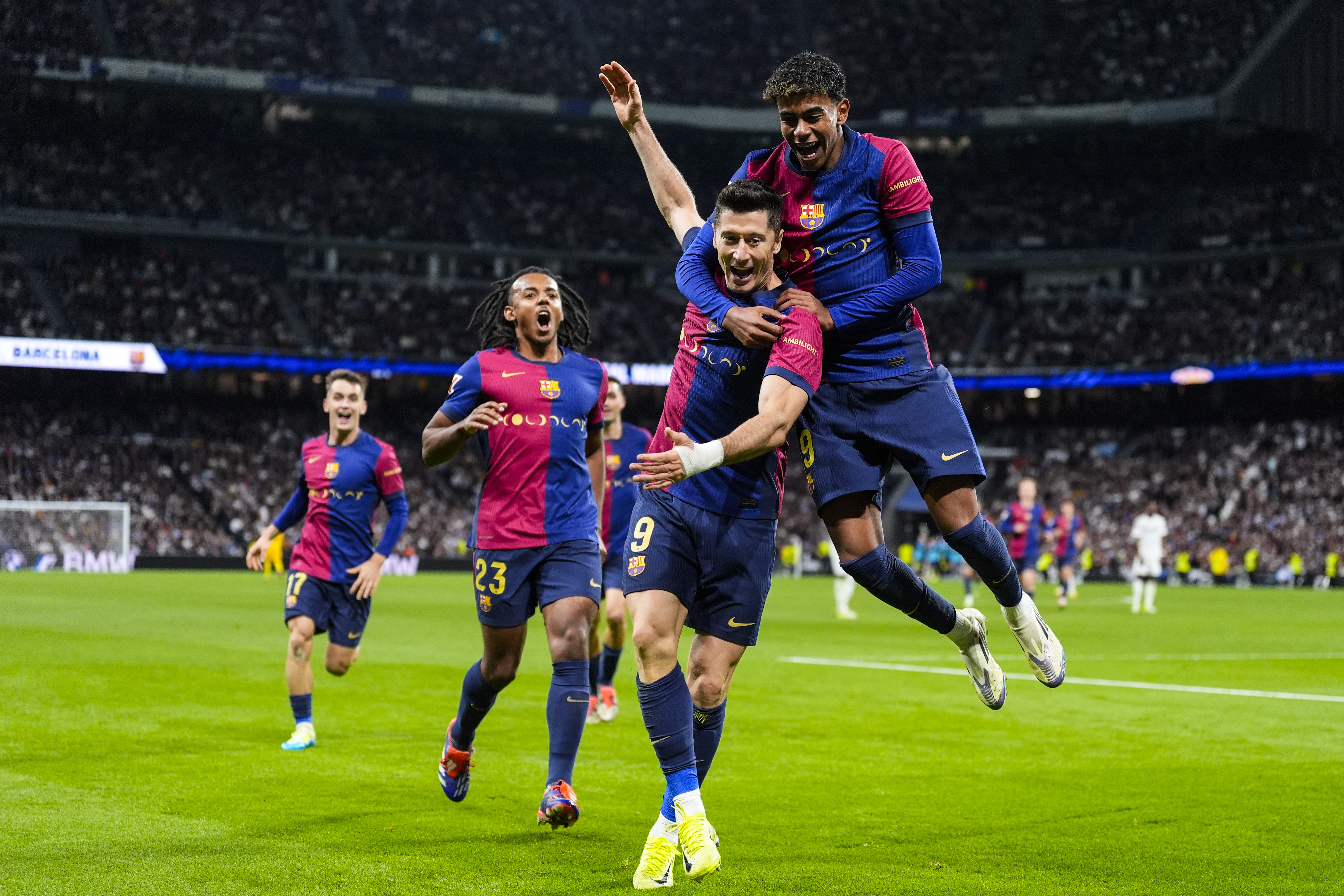 多特蒙德横扫比利时,莱万制霸全场的简单介绍 多特蒙德横扫比利时,莱万制霸全场的简单介绍