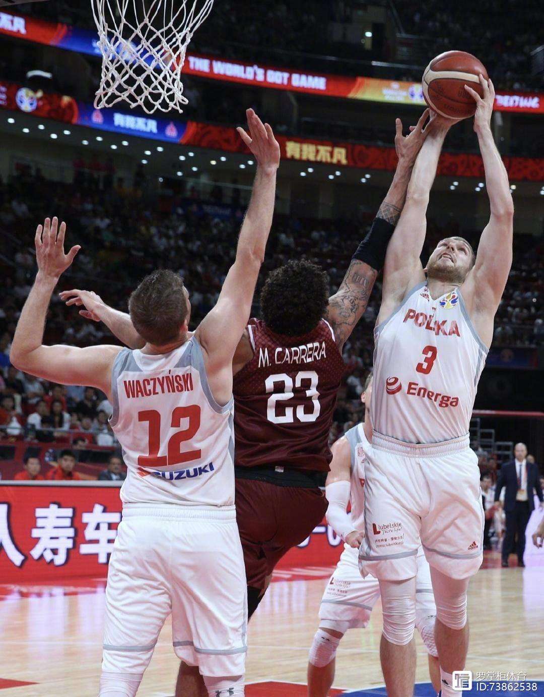 波兰乒乓球队轻取德国乒乓球队,张继科三分雨点燃全场 波兰乒乓球队轻取德国乒乓球队,张继科三分雨点燃全场