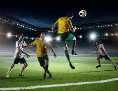 足球场上拉开激烈角逐序幕,球迷现场狂热呐喊的简单介绍 足球场上拉开激烈角逐序幕,球迷现场狂热呐喊的简单介绍