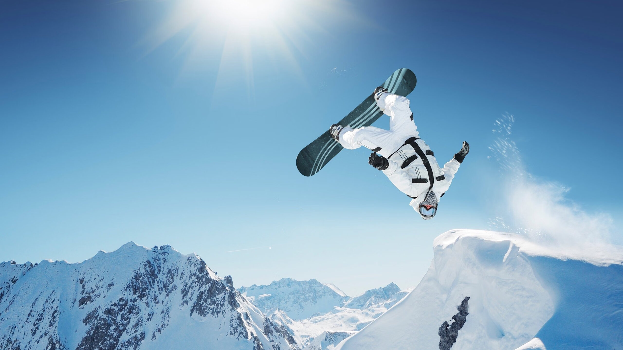 马刺轻取北京队，哈登成为关键先生，一场跨越篮球文化的胜利